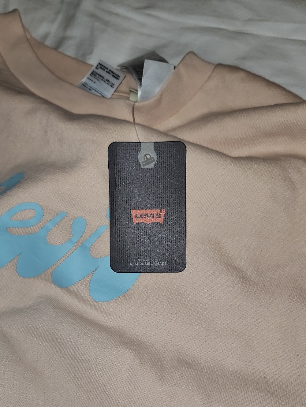 NWT Levi's Cropped Graphic Logo Sweatshirt Peach Puree Suze XL - Picture 6 of 14